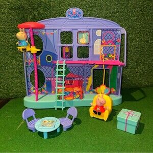 Peppa Pig Peppa's Ultimate Play Center Playset with all original accessories